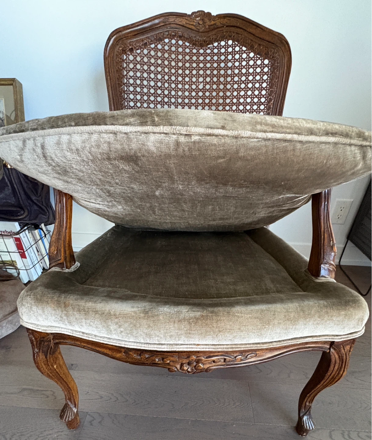 Vintage French Country Louis XV Fauteuil Arm Chair - photo 5