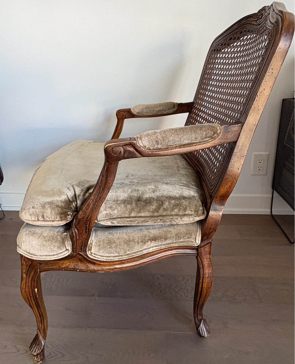 Vintage French Country Louis XV Fauteuil Arm Chair - photo 3