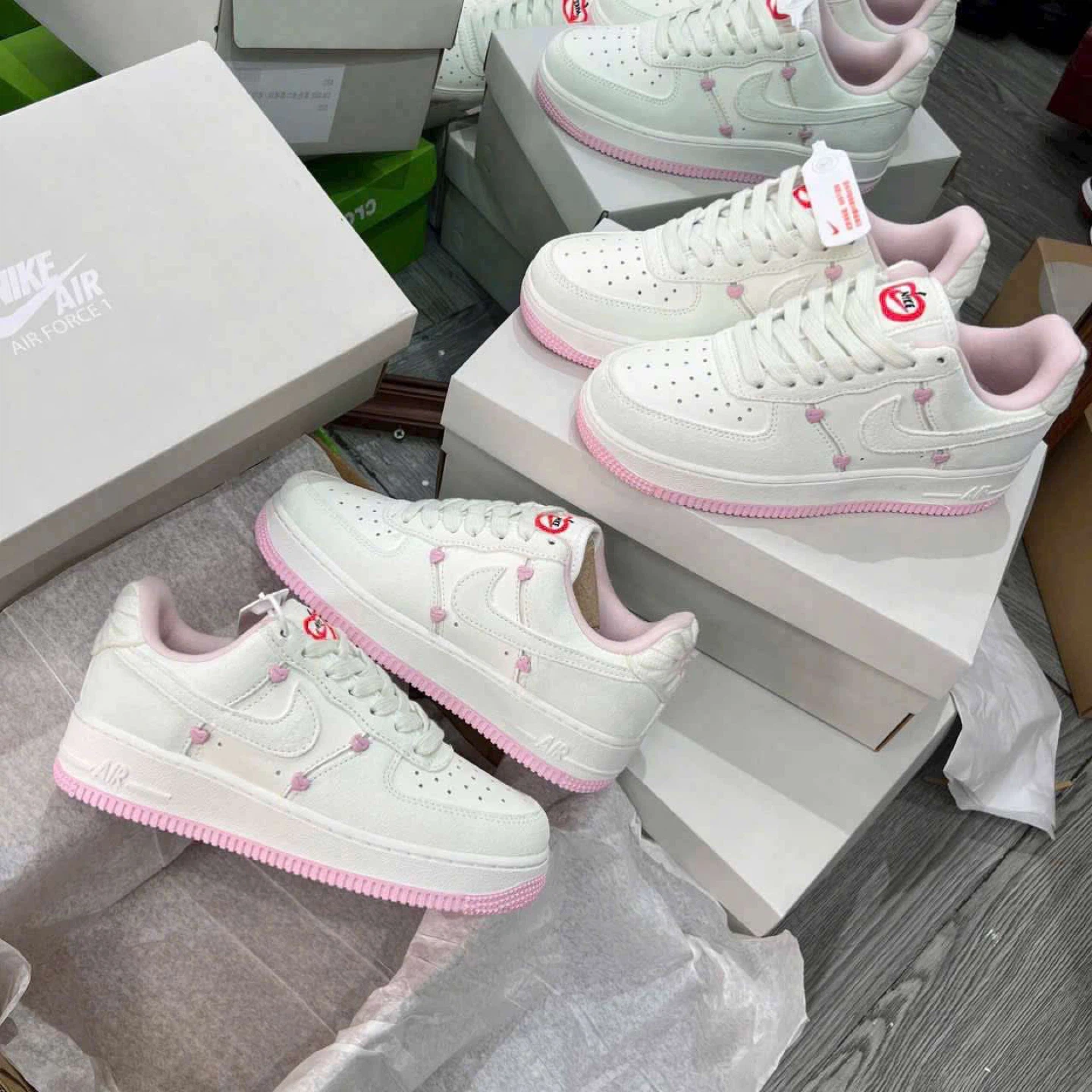 Nike Air Force 1 Sneakers