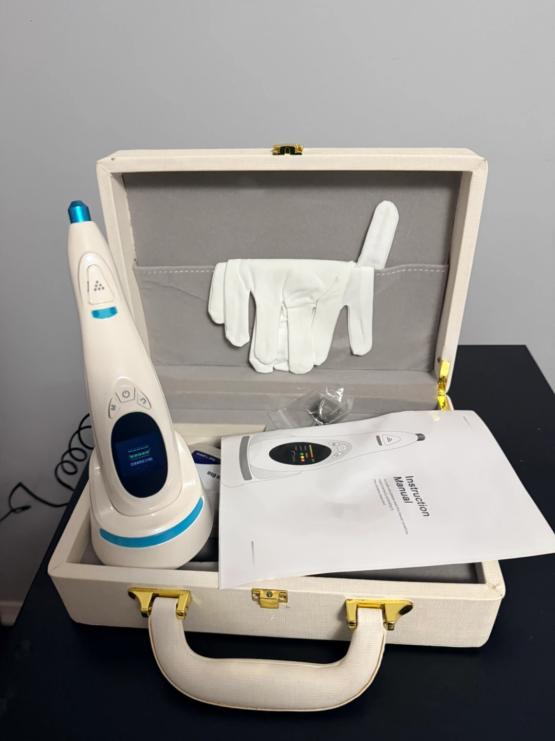 UNITIX Luxury Skincare Device Kit - photo 2