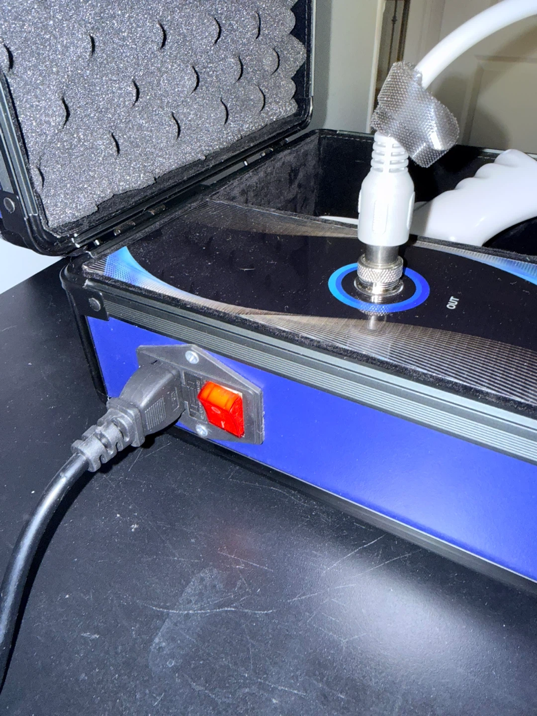 Professional Skin Rejuvenation Device with Case - photo 4