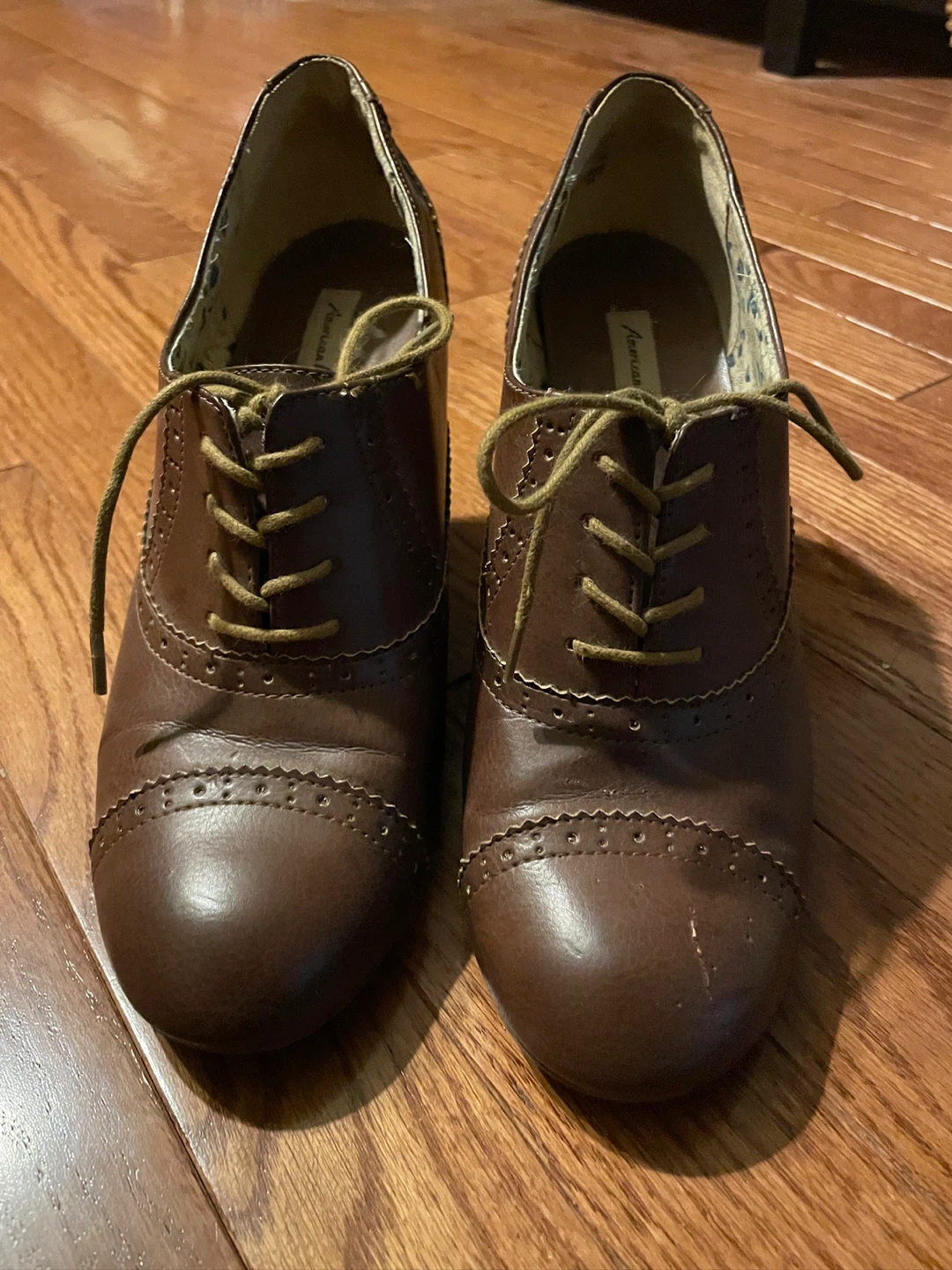 Brown Oxford Heel Shoes