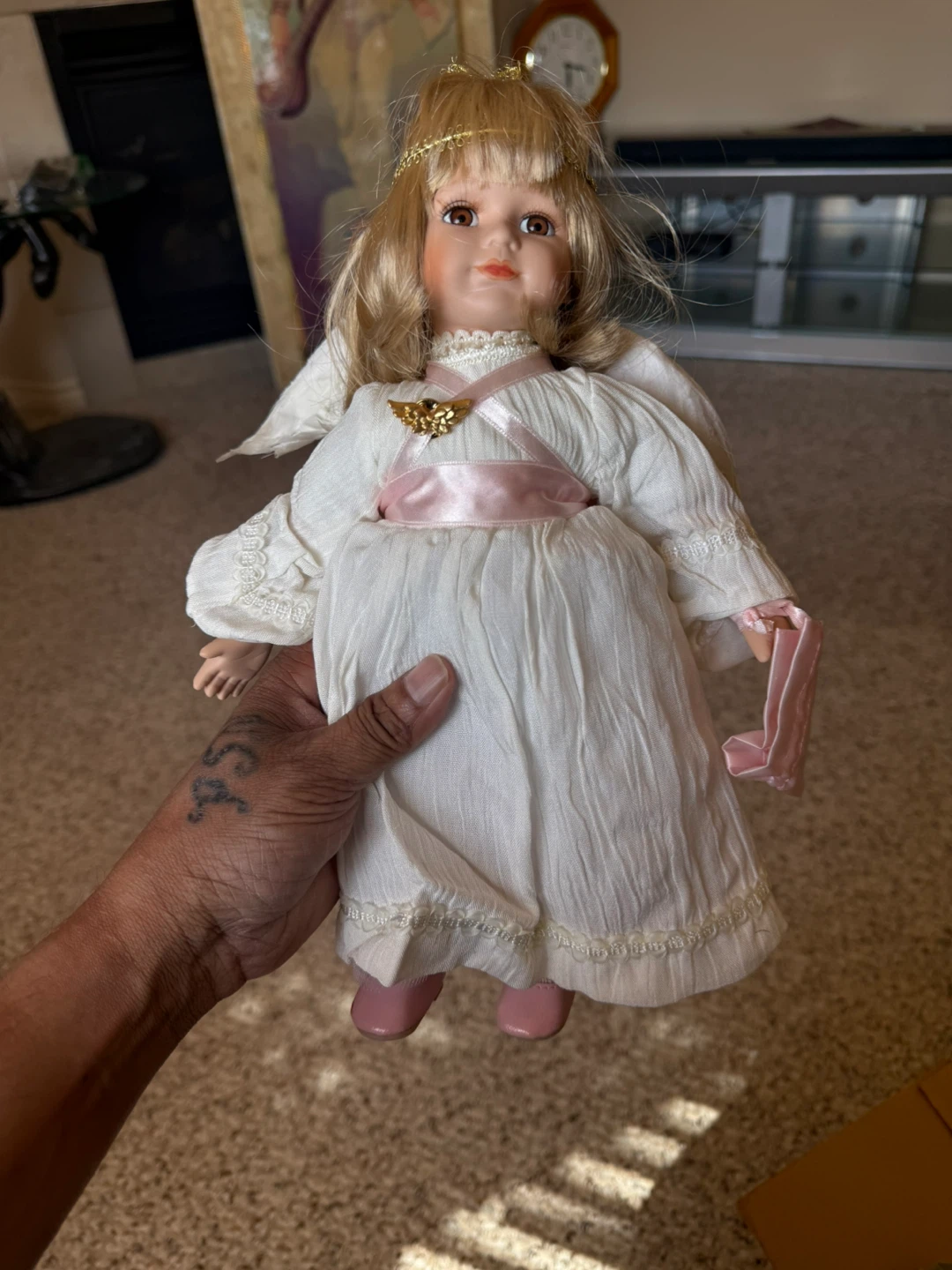 Angel Doll with Ornament - photo 4