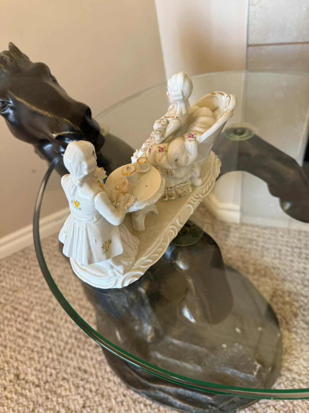 Porcelain Figurine - Couple at Tea - photo 4