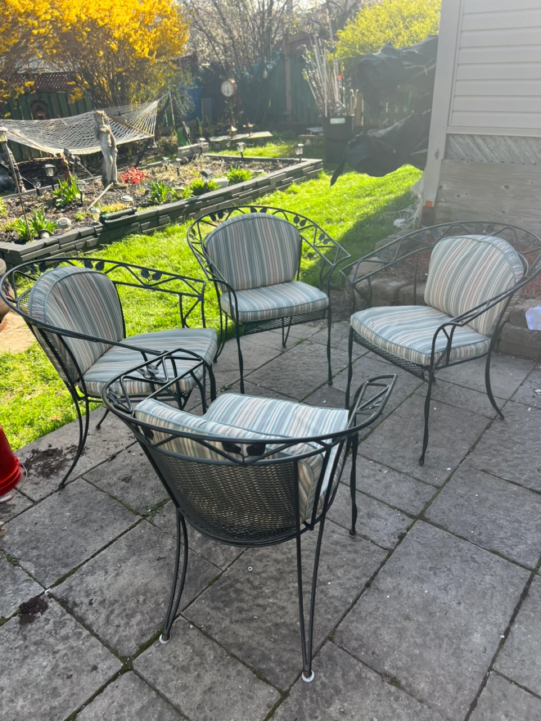 Set of 4 Metal Patio Chairs with Striped Cushions