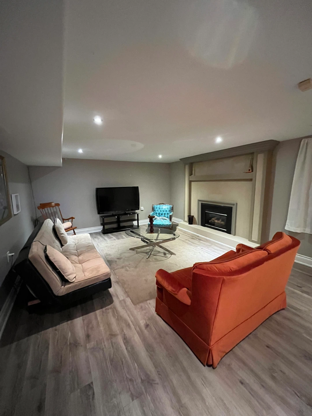 Basement apartment for rent