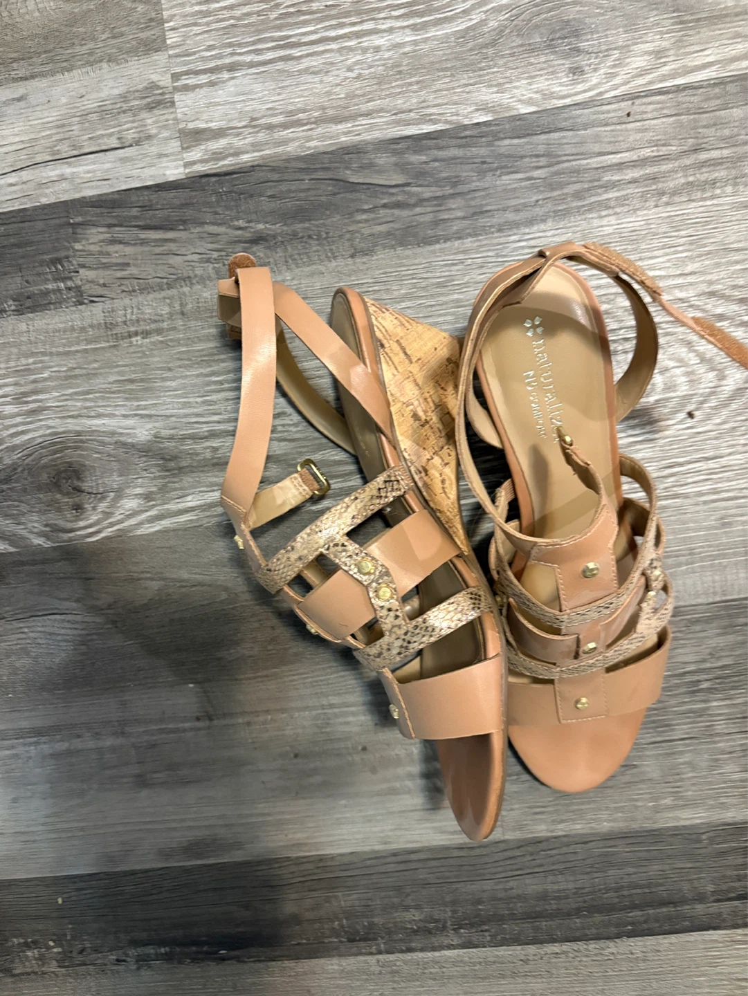 Naturalizer N5 Comfort Wedge Sandals