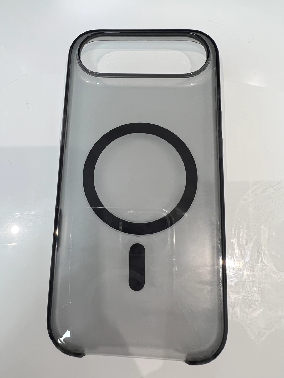 Apple iPhone 14 Pro MagSafe Case - photo 2
