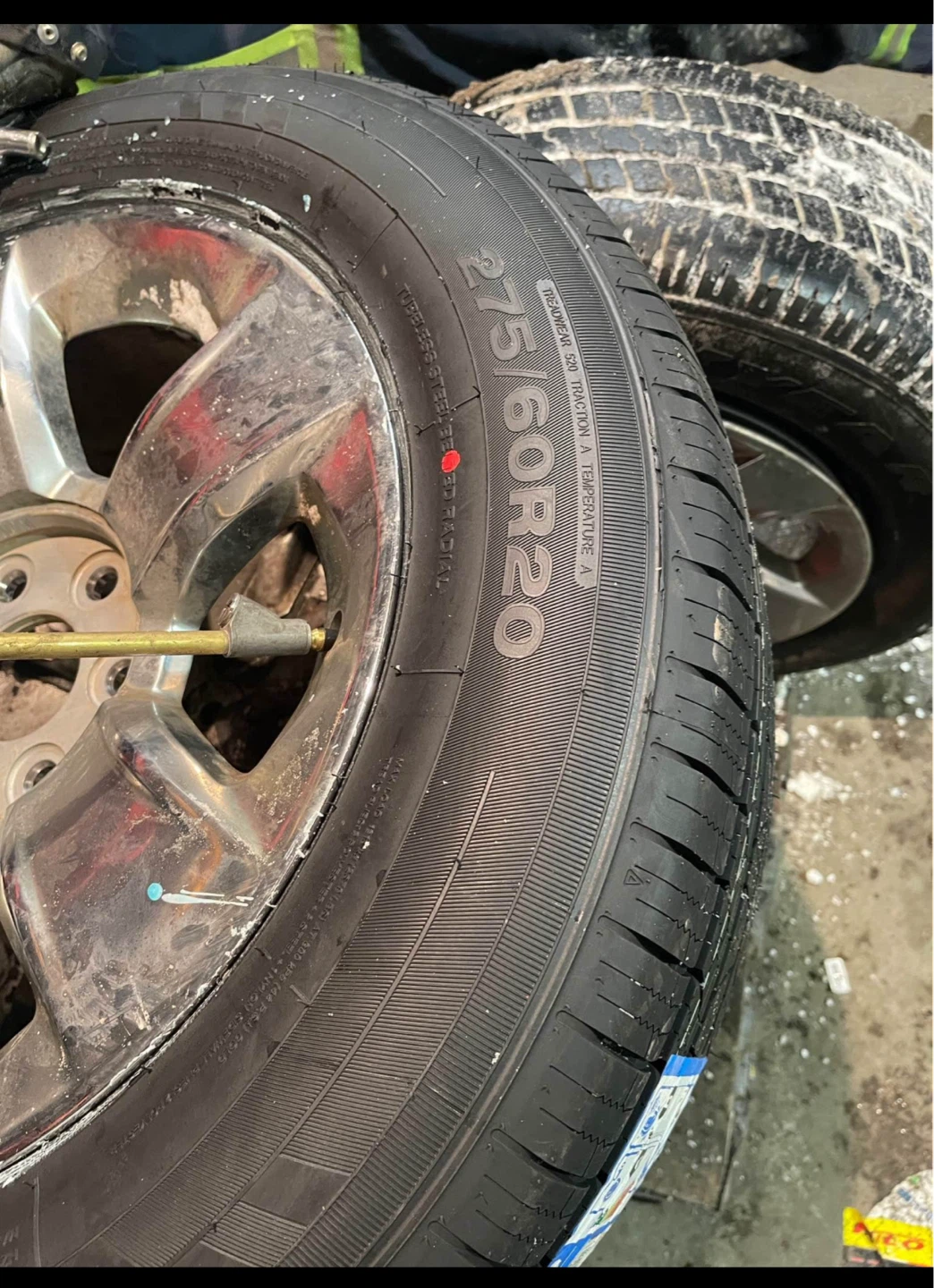 Tire changeover and balance - photo 3