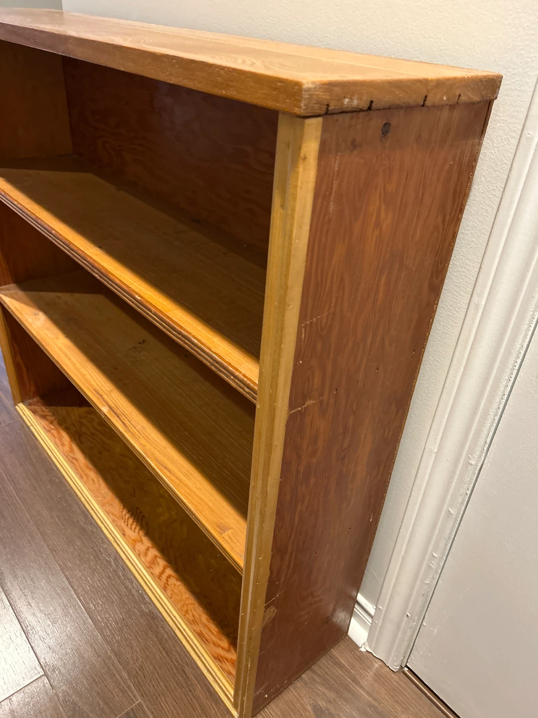 Wooden Bookshelf - 3 Shelves - photo 3