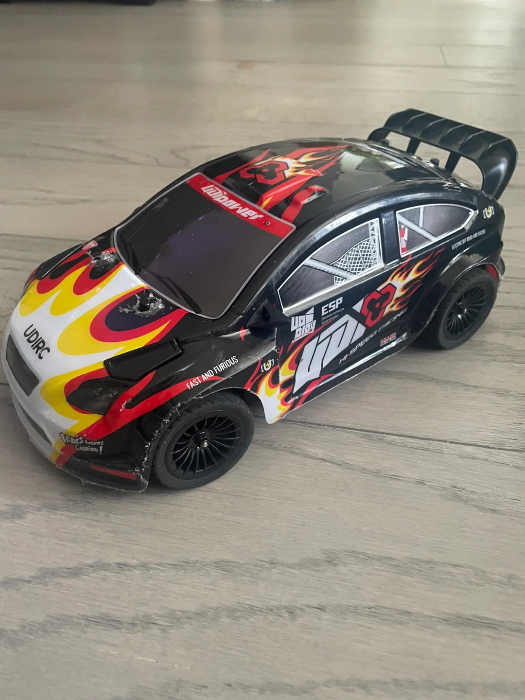 RC car - photo 2