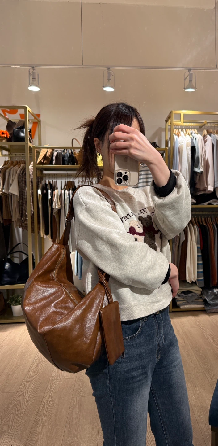 Brand New Faux Leather Hobo Bag - photo 2