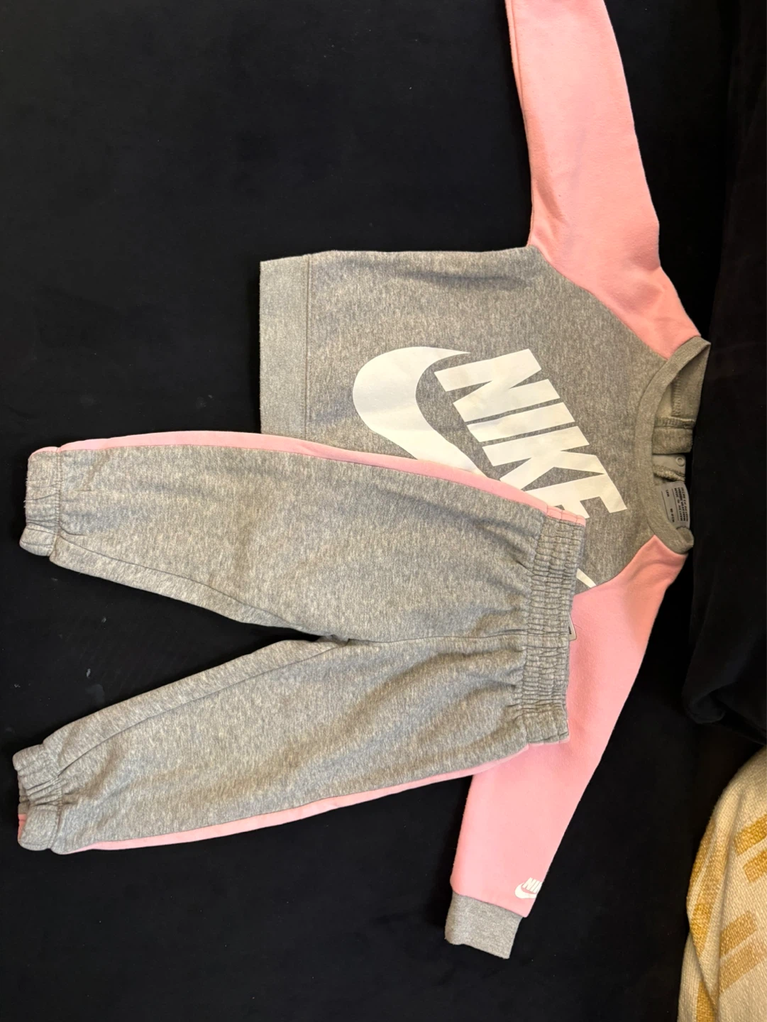 Nike Girls Gray & Pink Sweatshirt and Pants Set