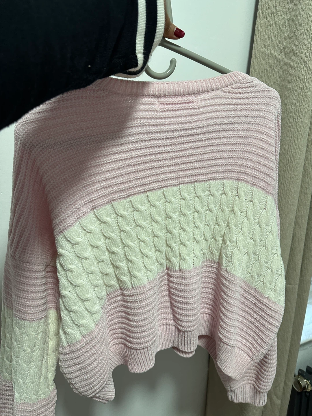 BROOKLYN Pink & Cream Cable Knit Sweater - Size L - photo 2