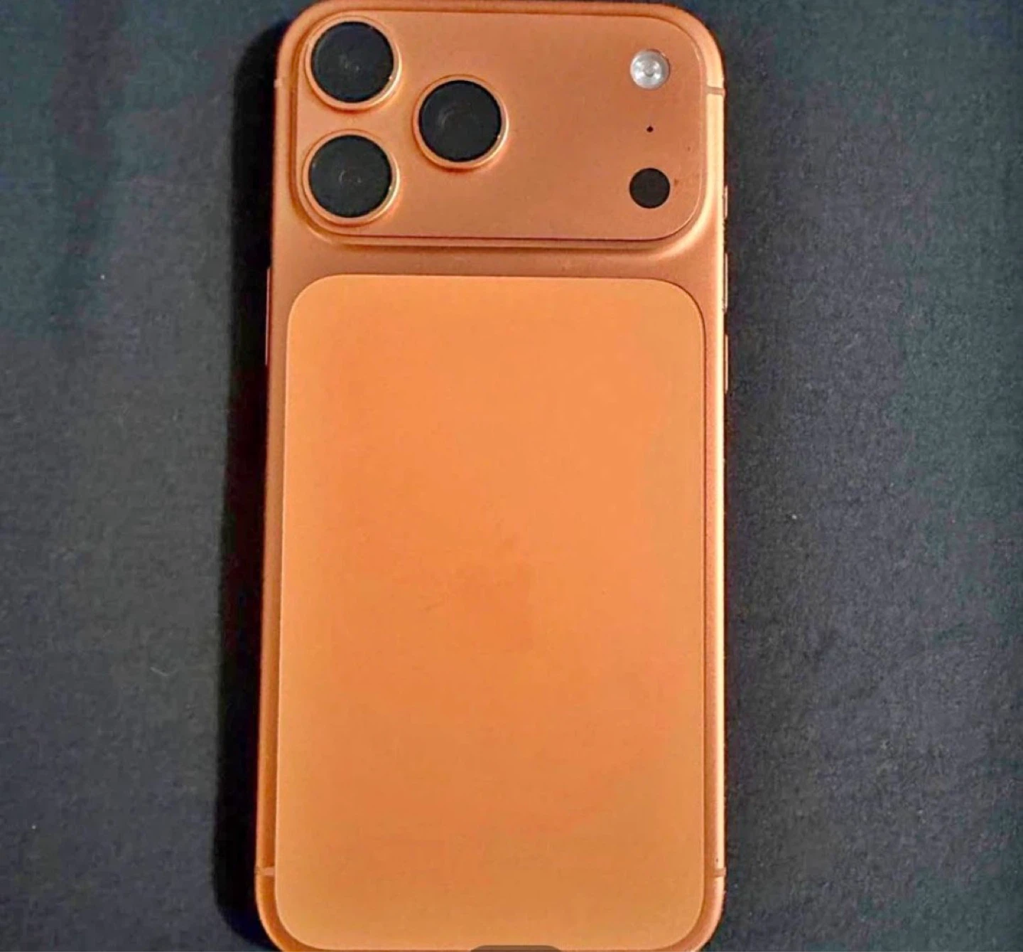 IPHONE 17 PRO MAX ORANGE UNLUCKED