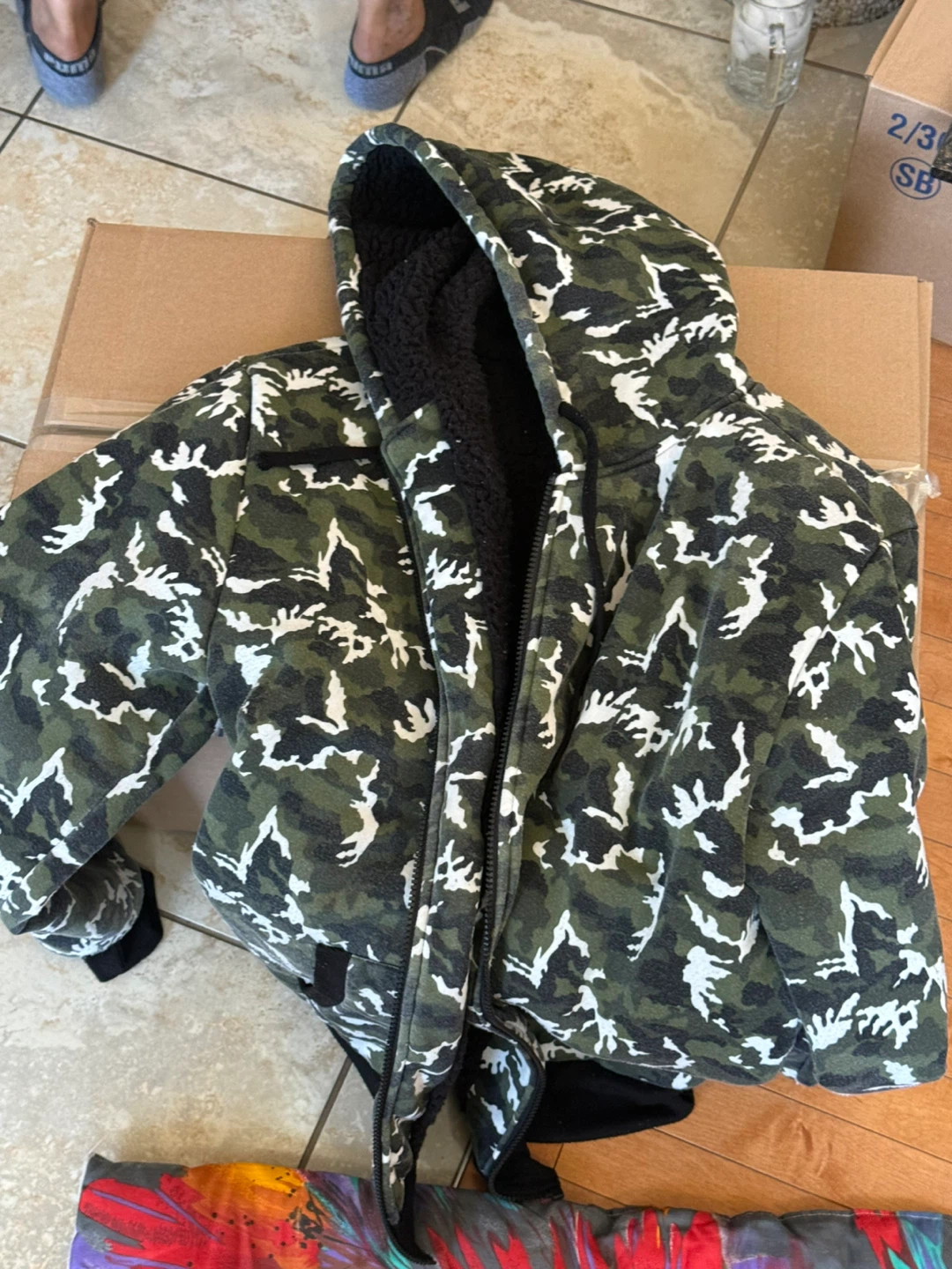 Saga Man Camo Sherpa Lined Hoodie - photo 2