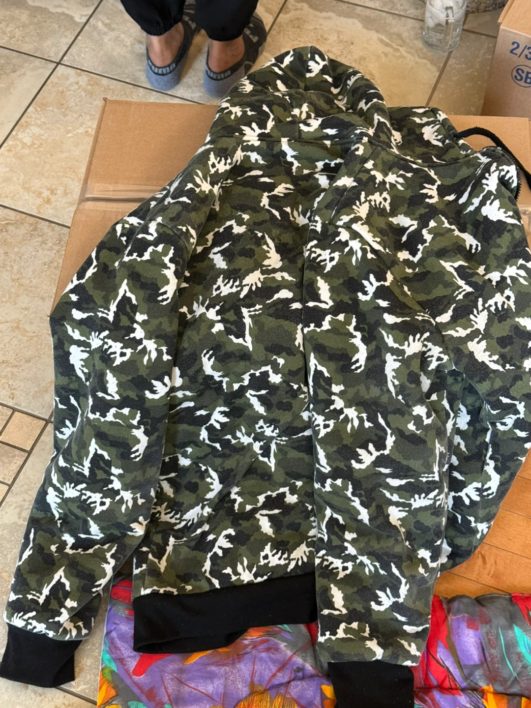 Saga Man Camo Sherpa Lined Hoodie - photo 4