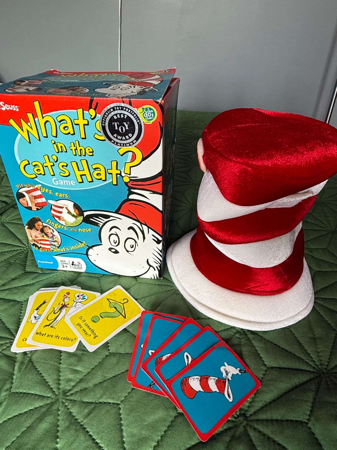 🌱 Dr. Seuss What's in the Cat's Hat? Game