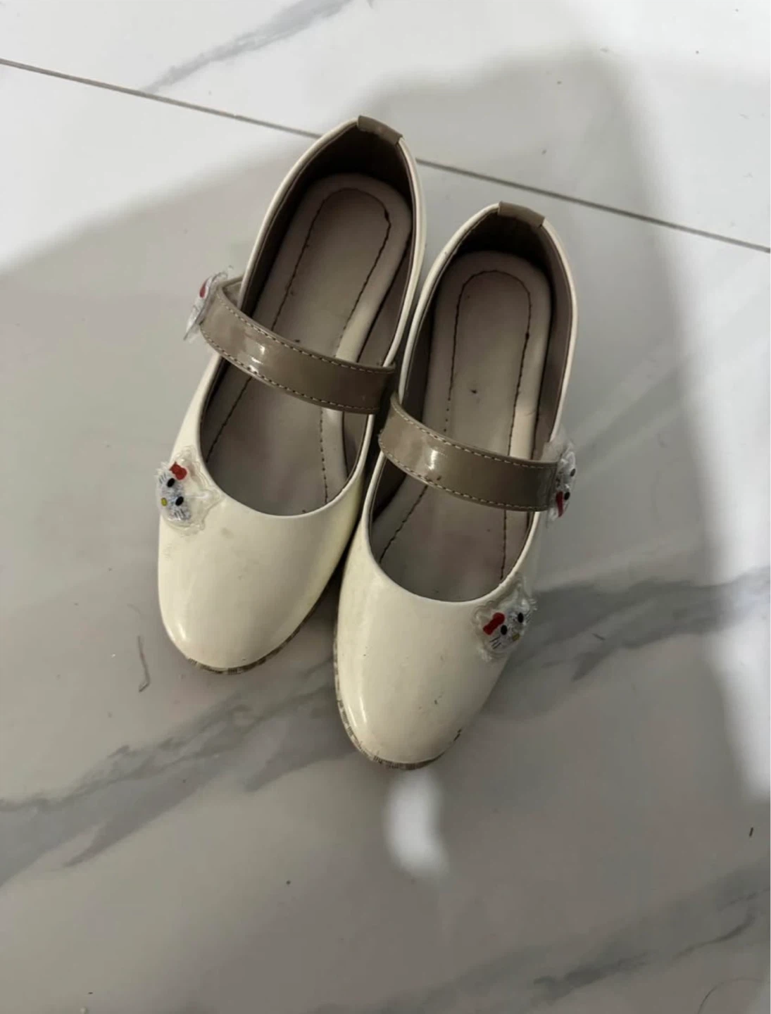 Girls White Hello Kitty Mary Jane Shoes