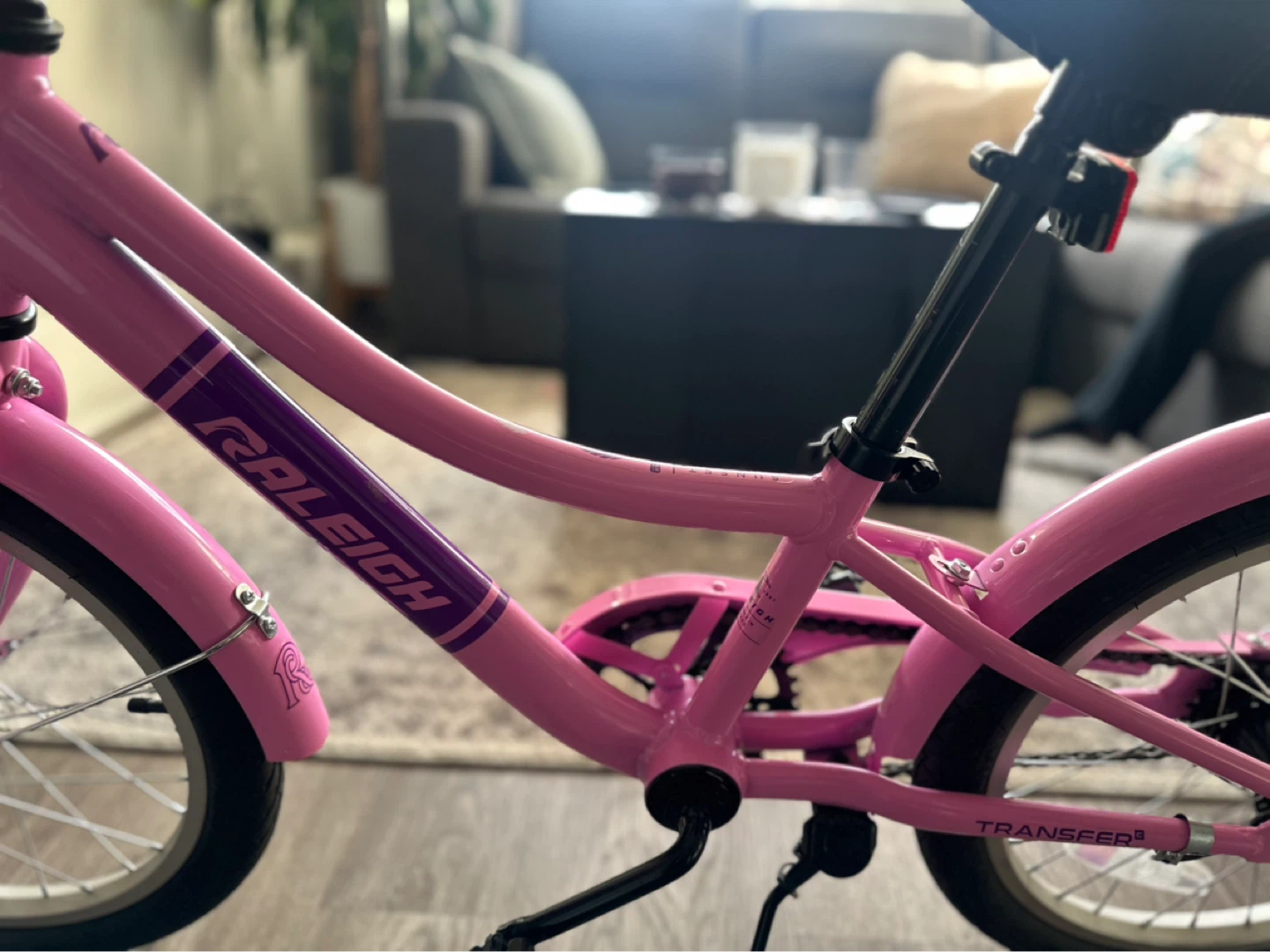 Pink Raleigh bicycle for kids 18 inch - photo 4