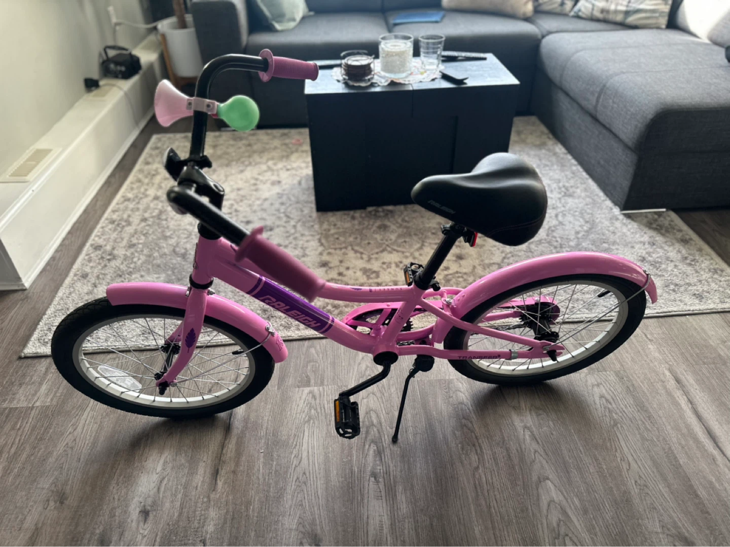 Pink Raleigh bicycle for kids 18 inch - photo 2