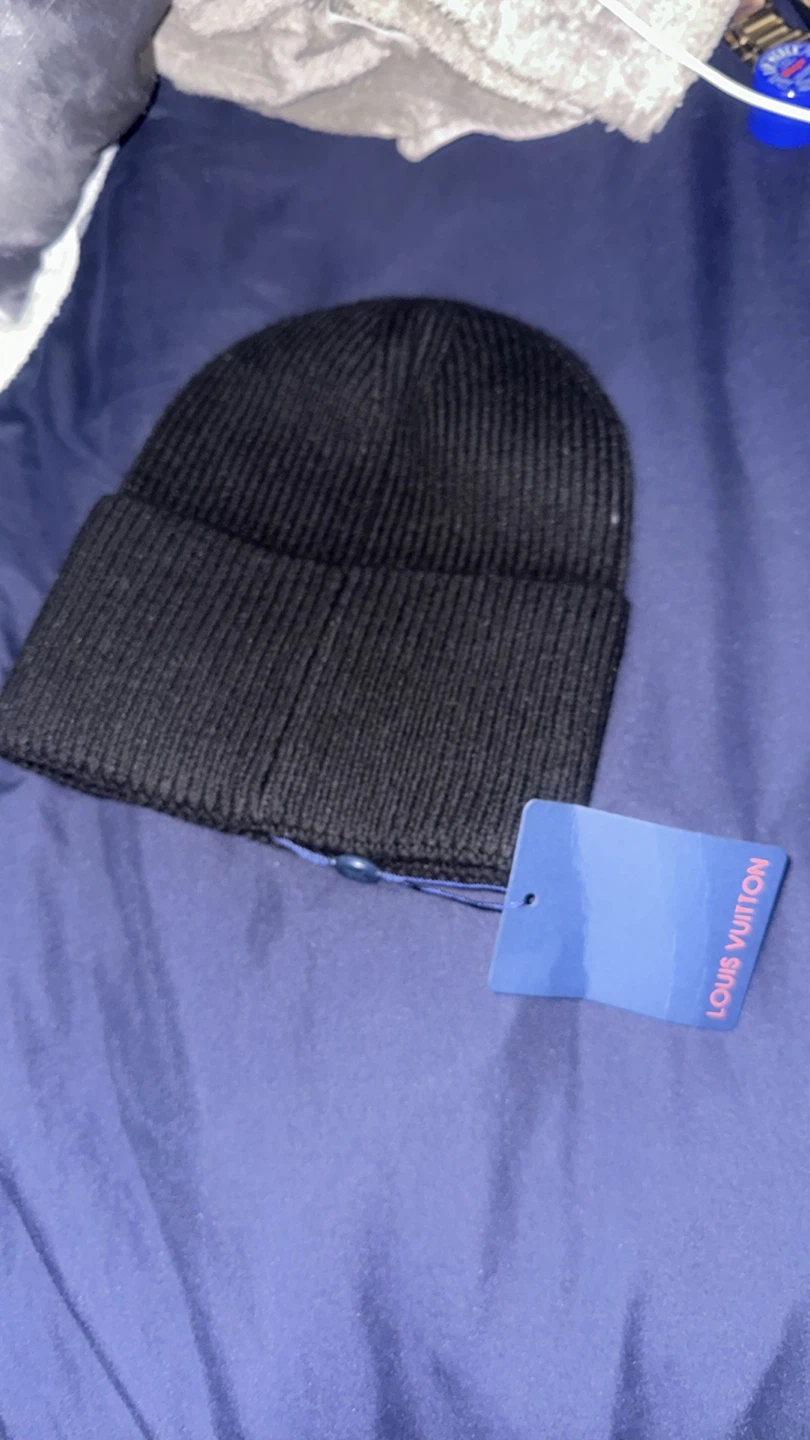 Louis Vuitton Beanie Hat Black - photo 3