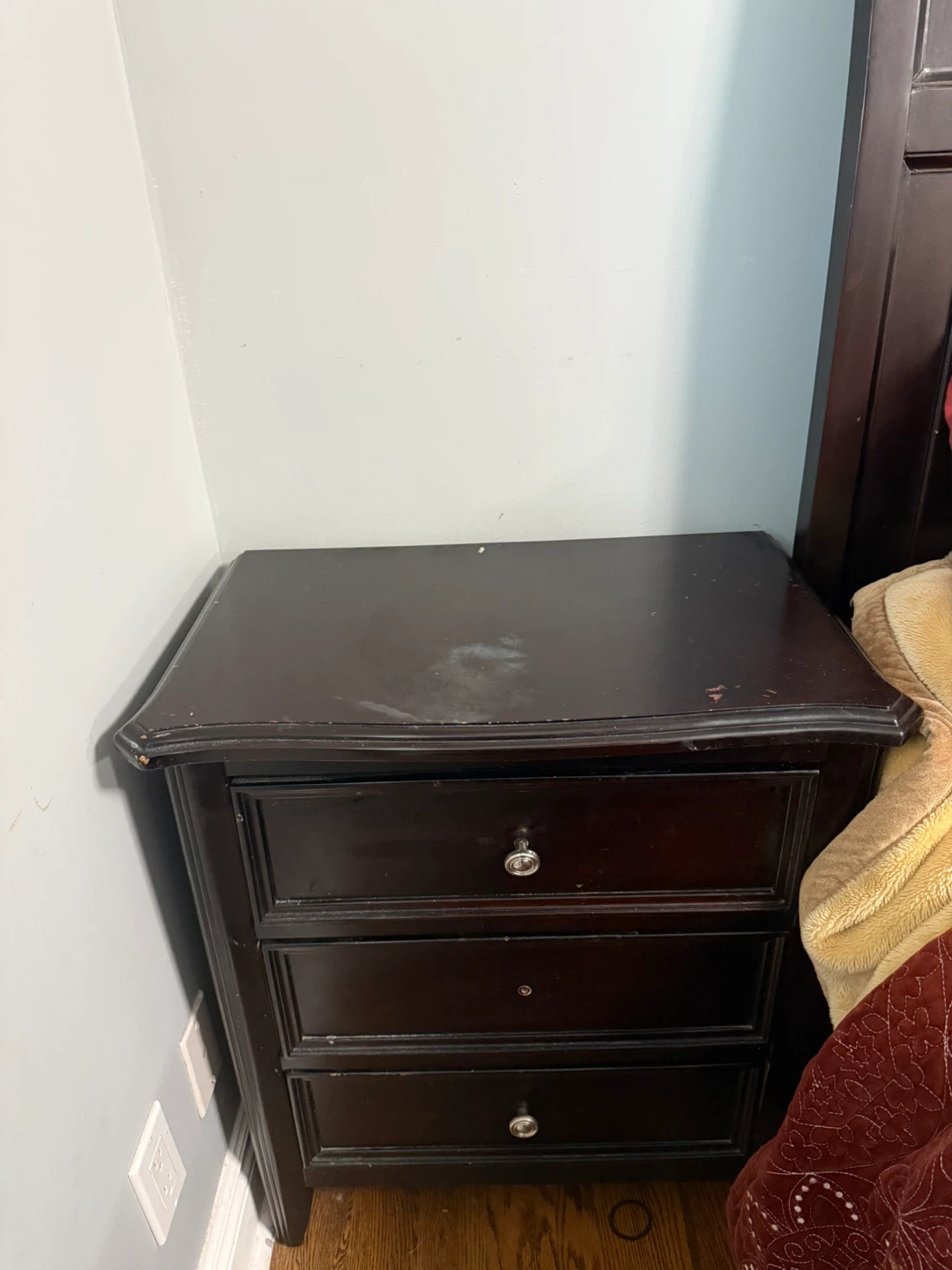 Dark Brown 3-Drawer Nightstand