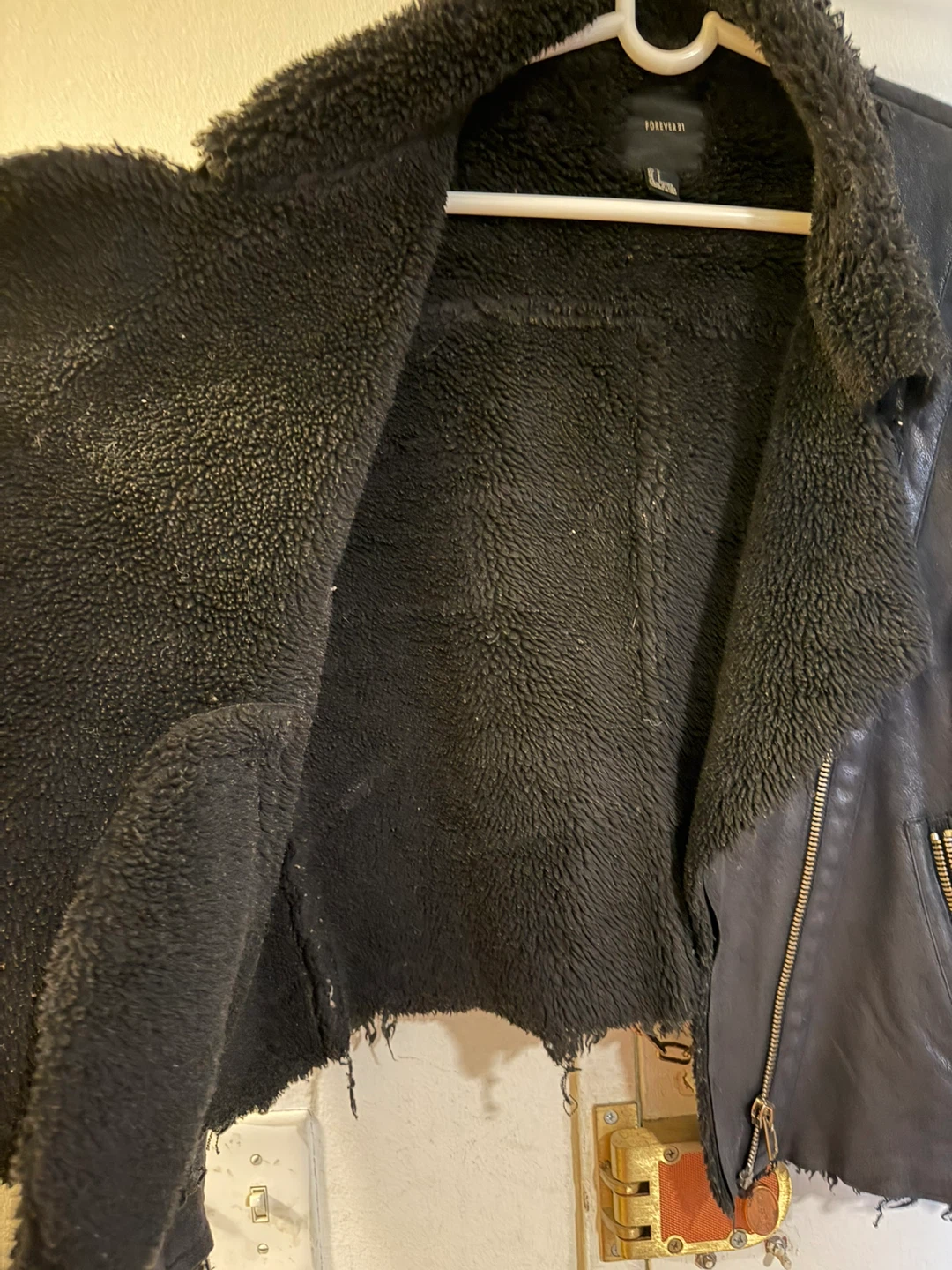 Forever 21 Black Faux Leather Sherpa Lined Moto Jacket - photo 3
