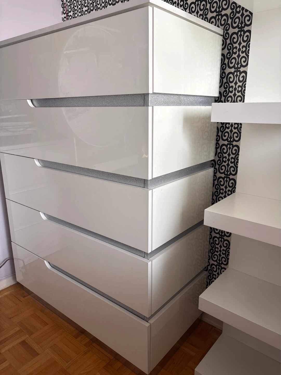 White 5-Drawer Dresser - photo 2