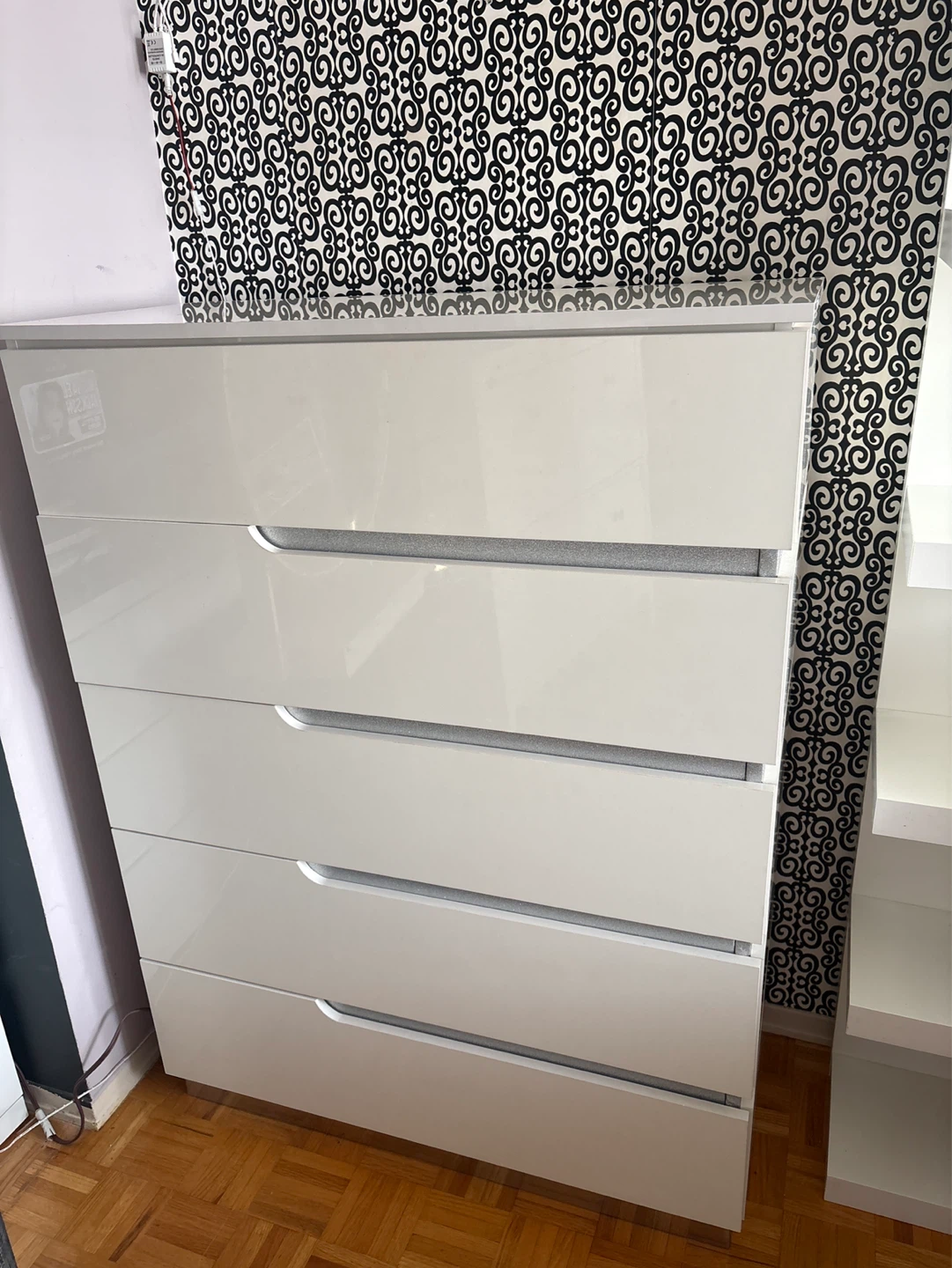 White 5-Drawer Dresser