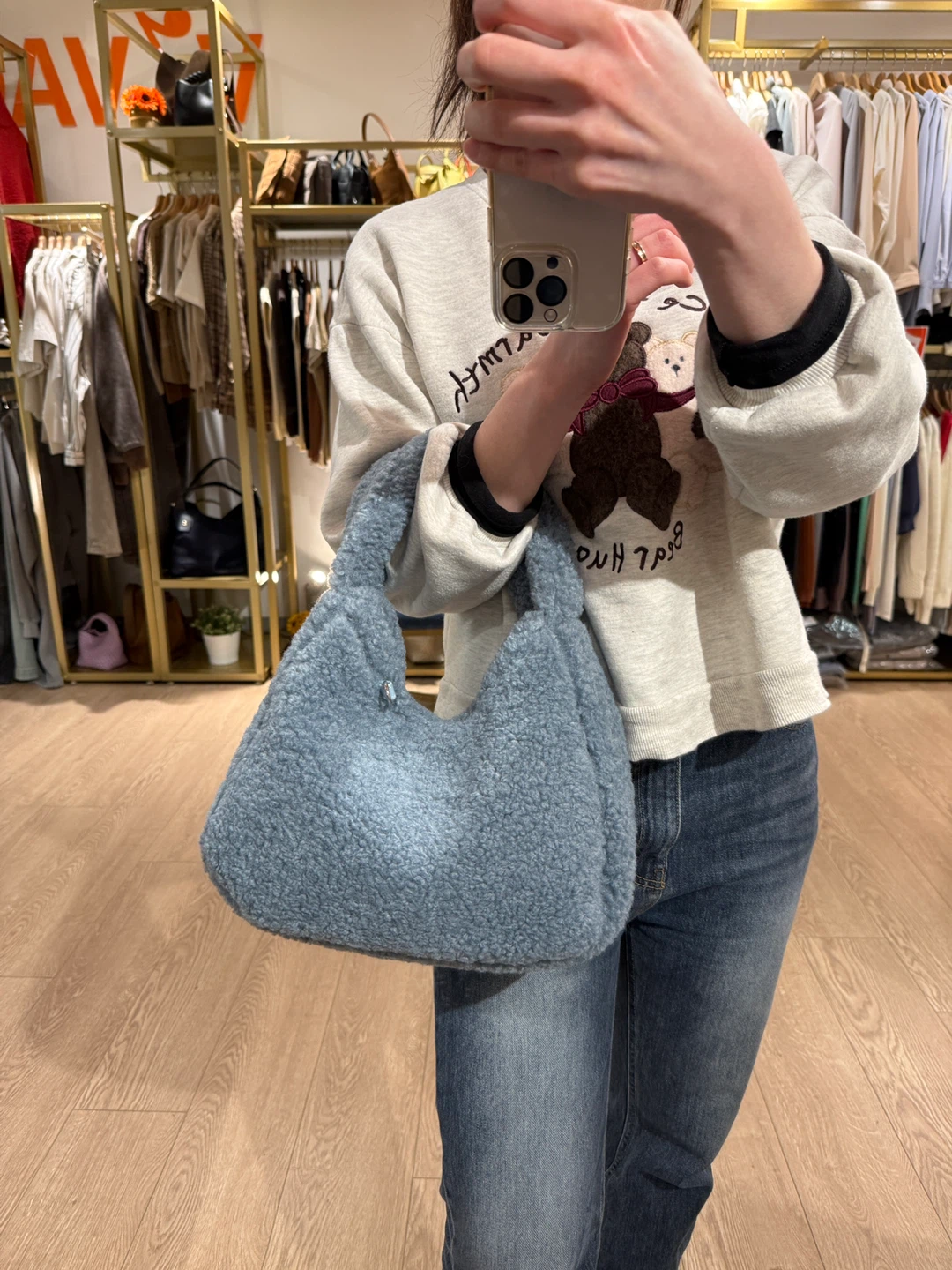 Fluffy Shoulder Bags - photo 4