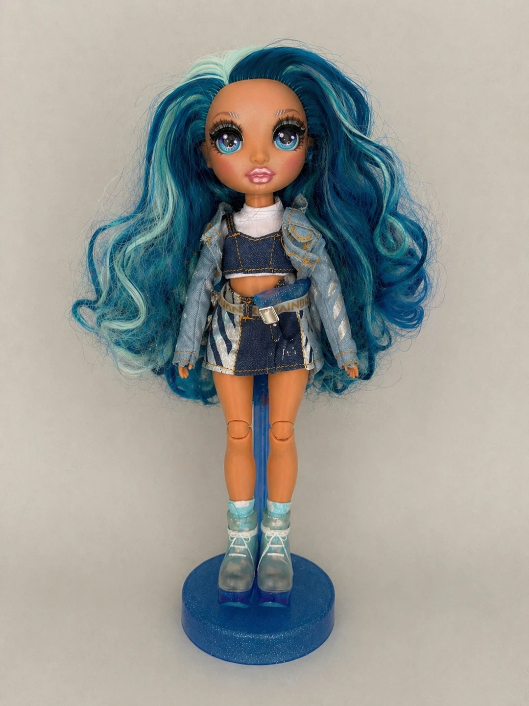 Rainbow High Doll - Blue & Teal Hair