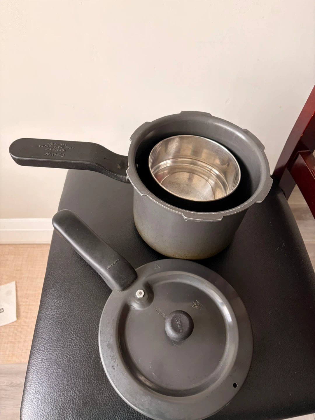 Prestige Pressure Cooker with steel containers
