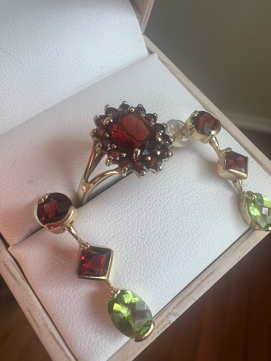 14 k Gold Garnet and Peridot earrings  and Earring Set - photo 2