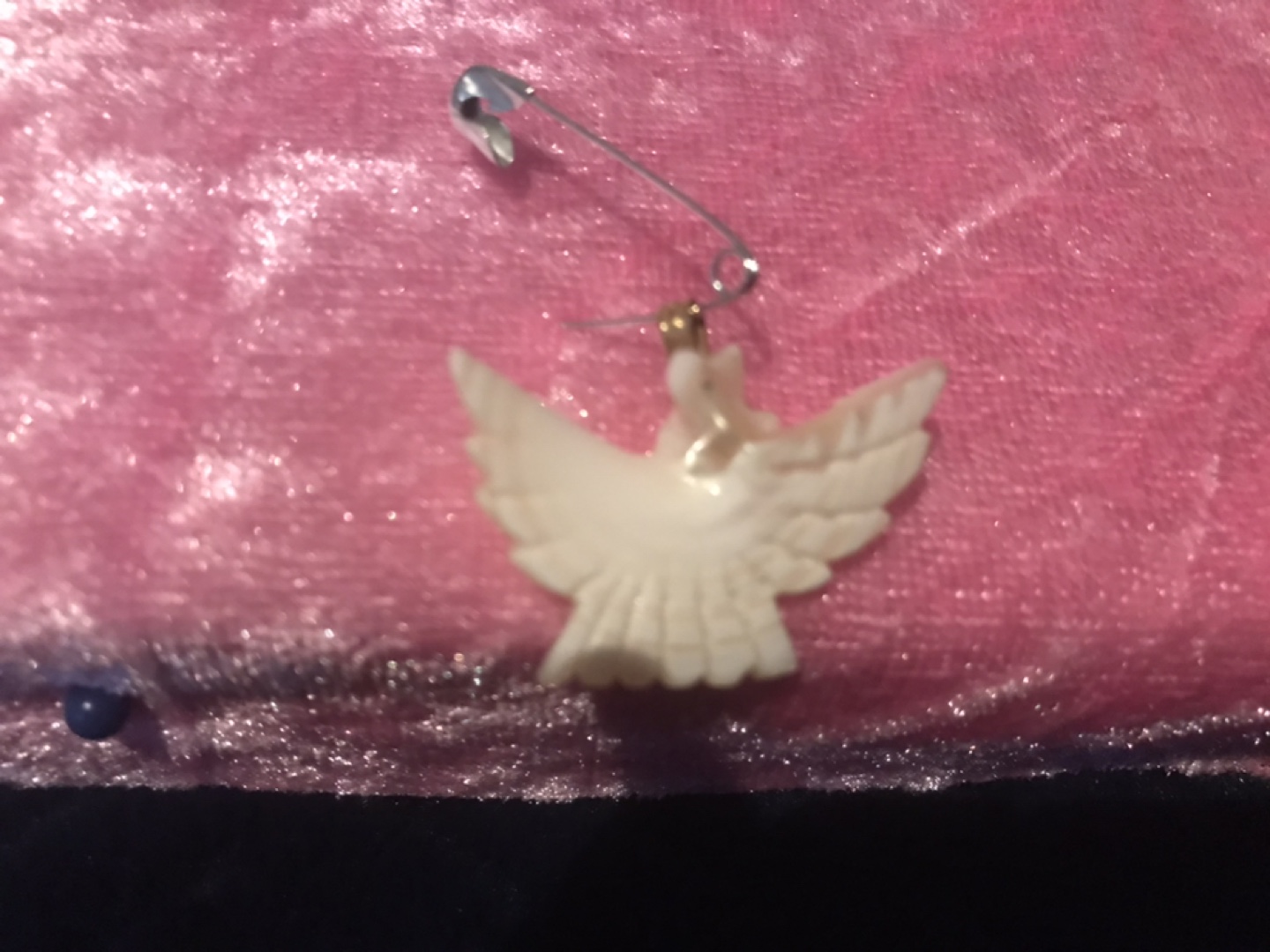 Vintage Hand Carved Shell Dove Pendant Necklace
