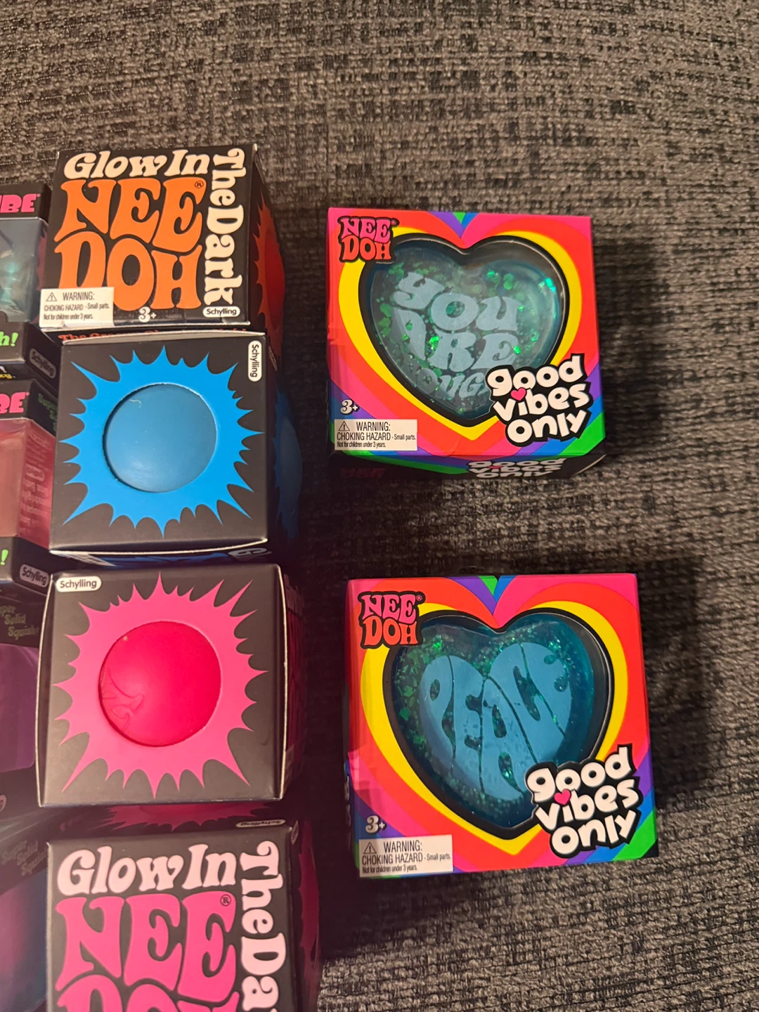 NeeDoh Fuzz Ball, Nice Cube,Glow in Dark,Color Change,Good Vibes - photo 5