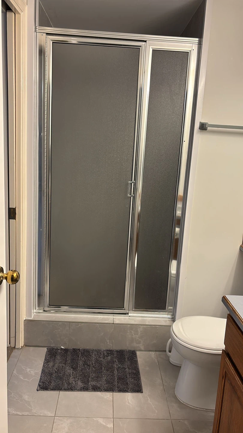 Charming 1 bedroom + 1 bathroom in Ladner - photo 4