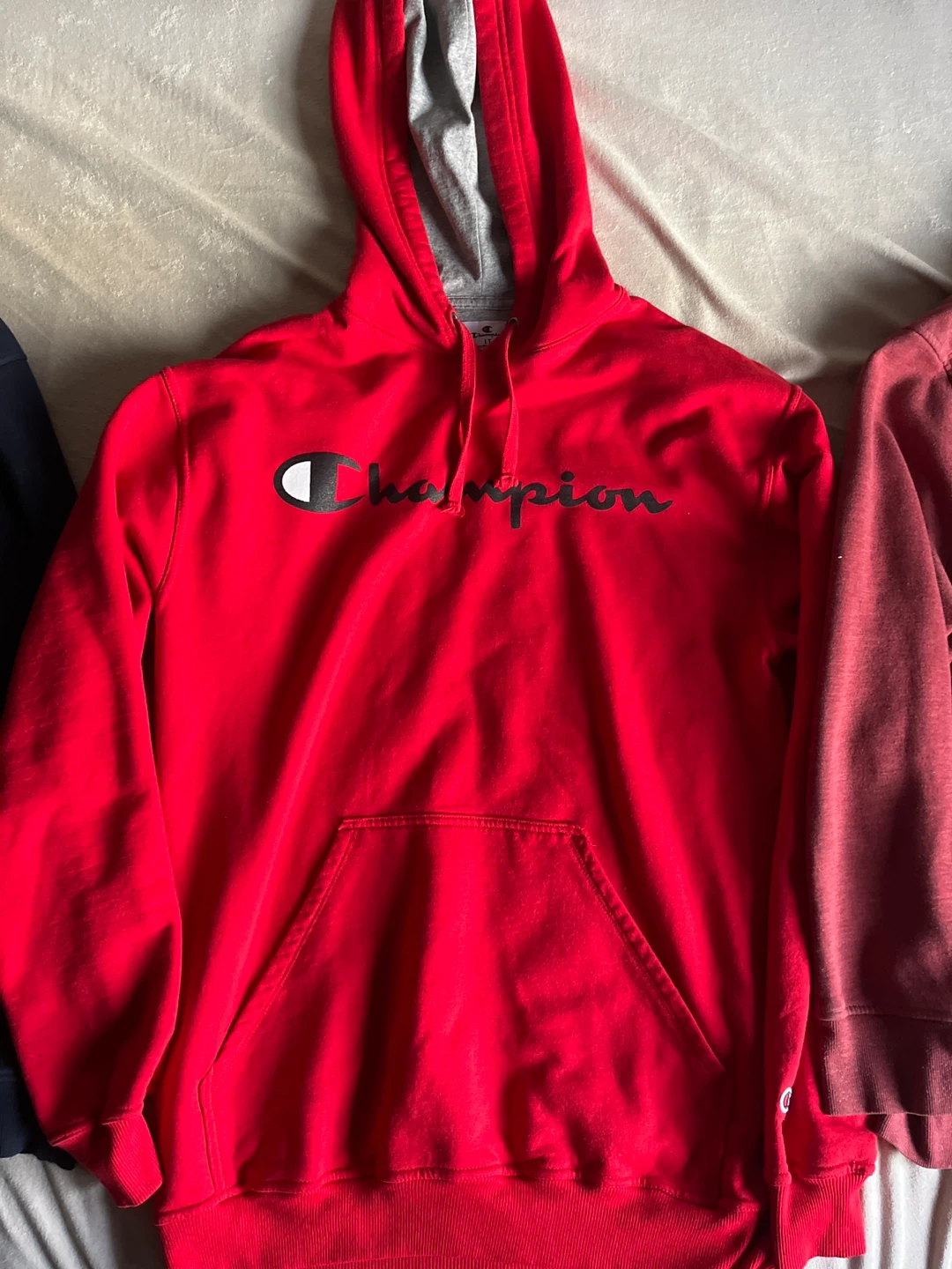 Bundle of 3 Hoodies: Dallas Mavericks, Champion, Avalanche - photo 3