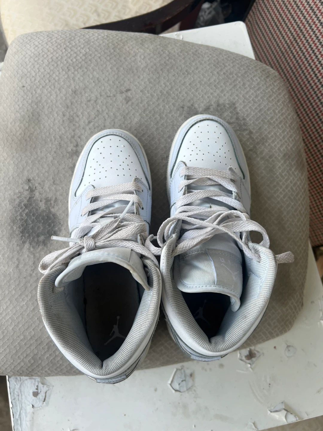Air Jordan 1 Mid Light Blue & White Sneakers - photo 5