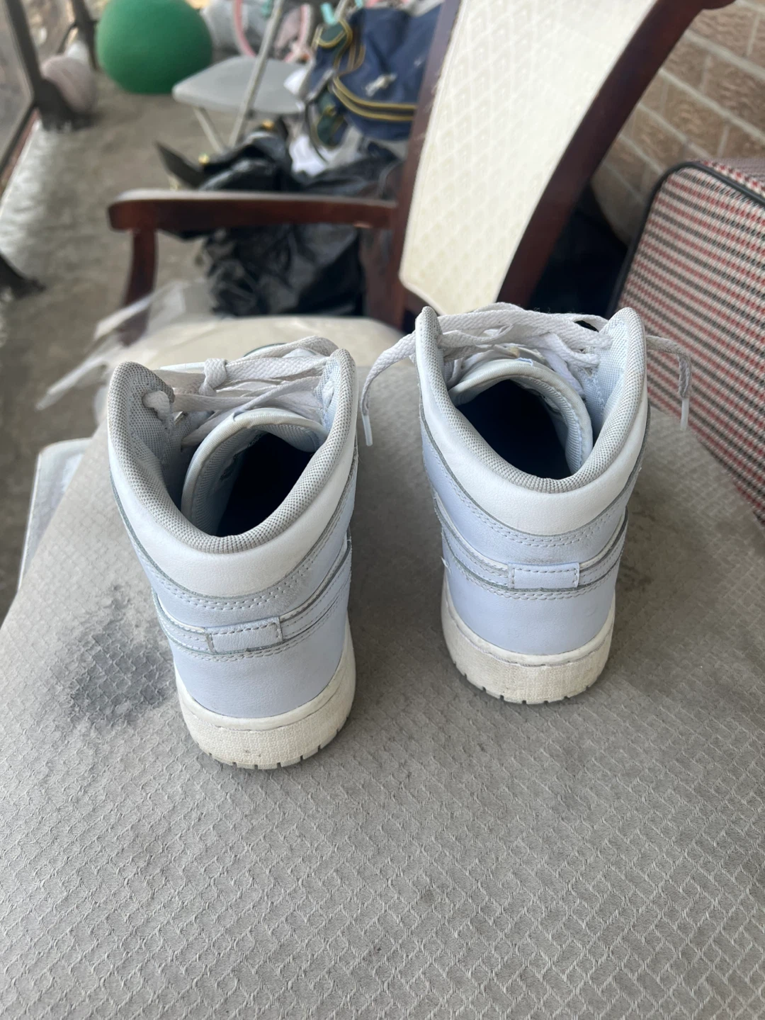 Air Jordan 1 Mid Light Blue & White Sneakers - photo 4