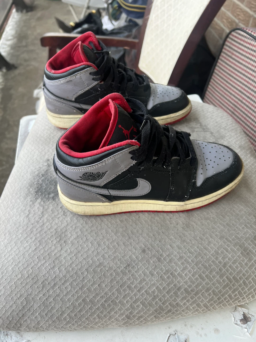 Air Jordan 1 Mid (Youth Size 4Y) - Black/Grey/Red