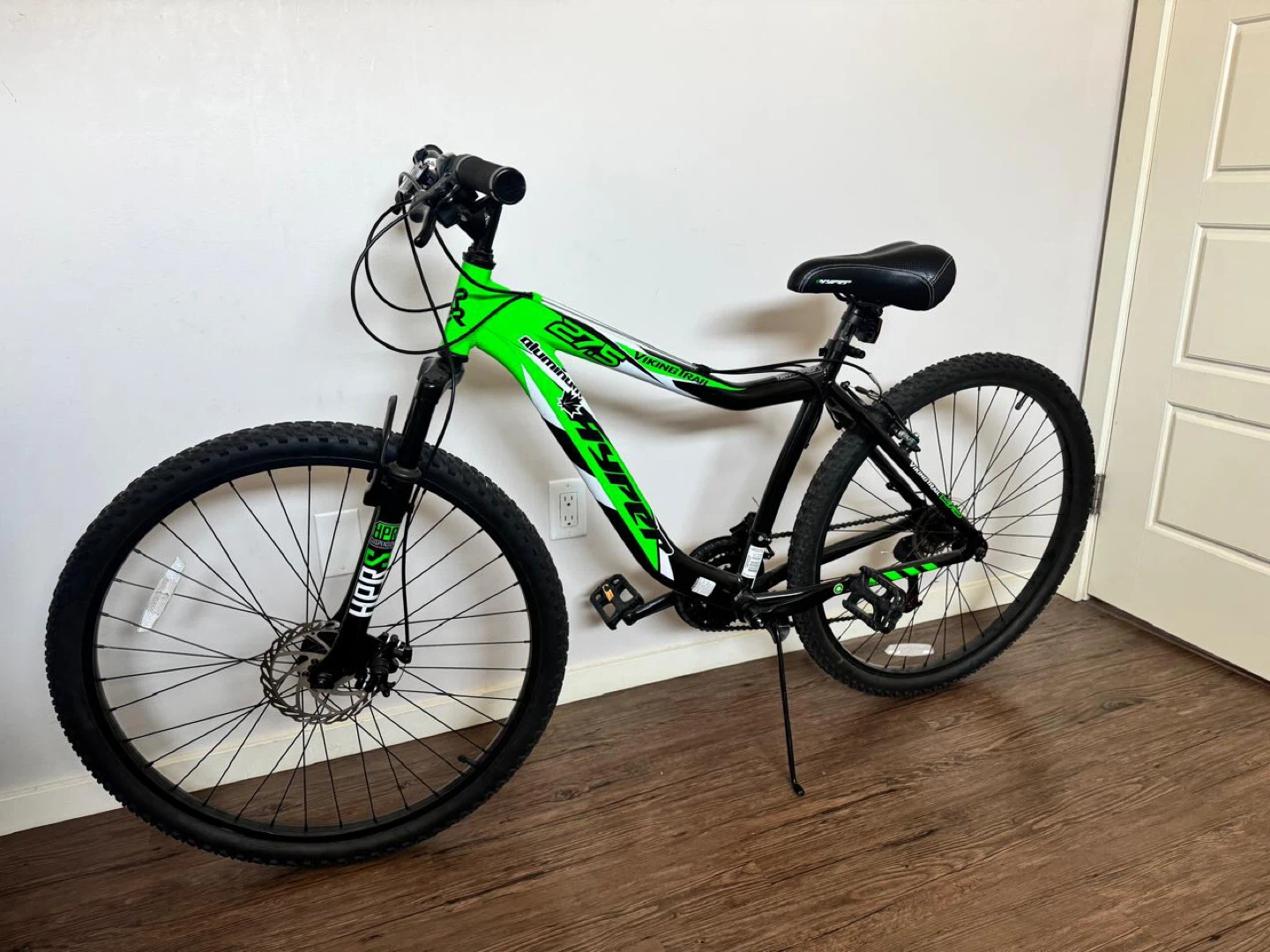 Hyper Viking Trail Mountain Bike - photo 3