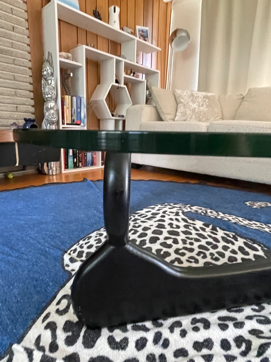 Isamu Noguchi Replica Glass Top Coffee Table with Black Base - photo 3