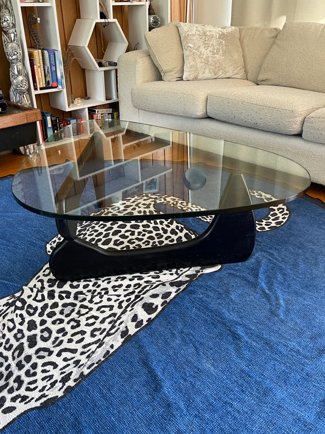 Isamu Noguchi Replica Glass Top Coffee Table with Black Base