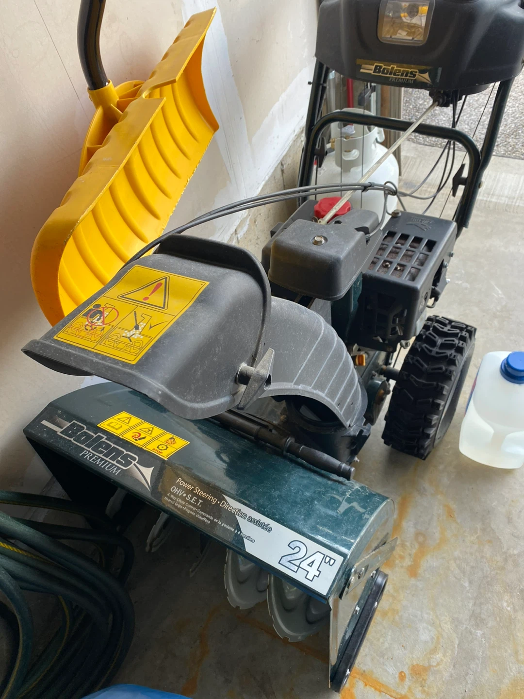Bolens Premium 24" Snowblower