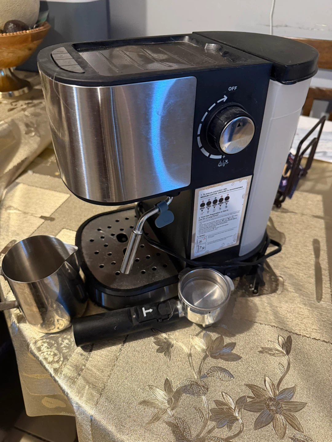 Espresso Machine with Milk Frothing Pitcher