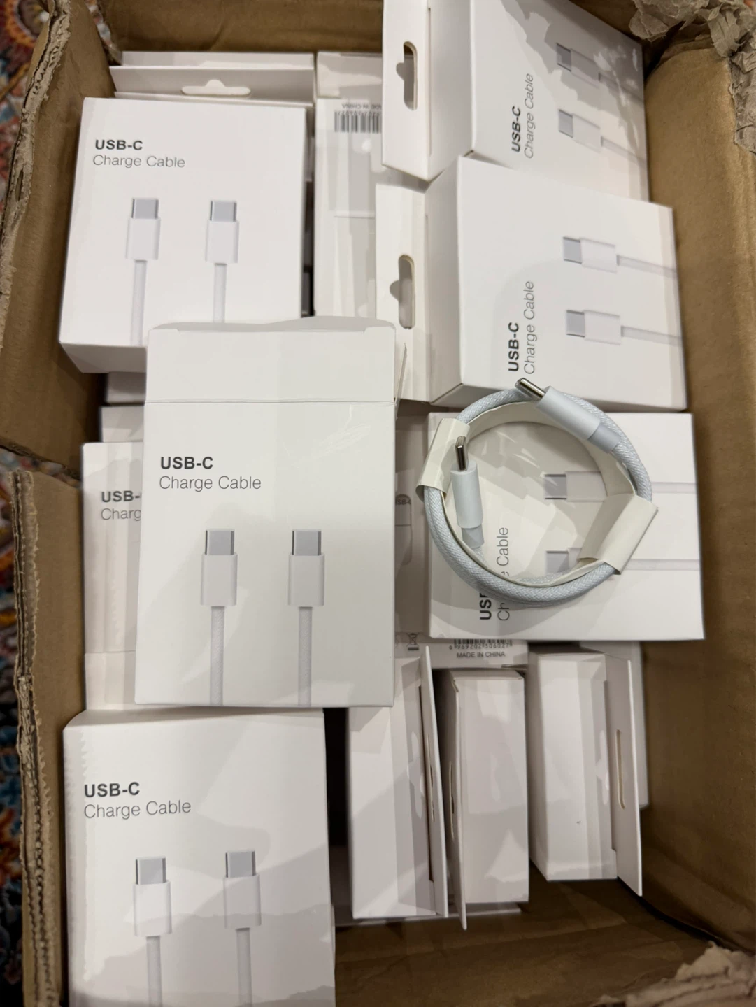 USB-C Charge Cable - photo 2