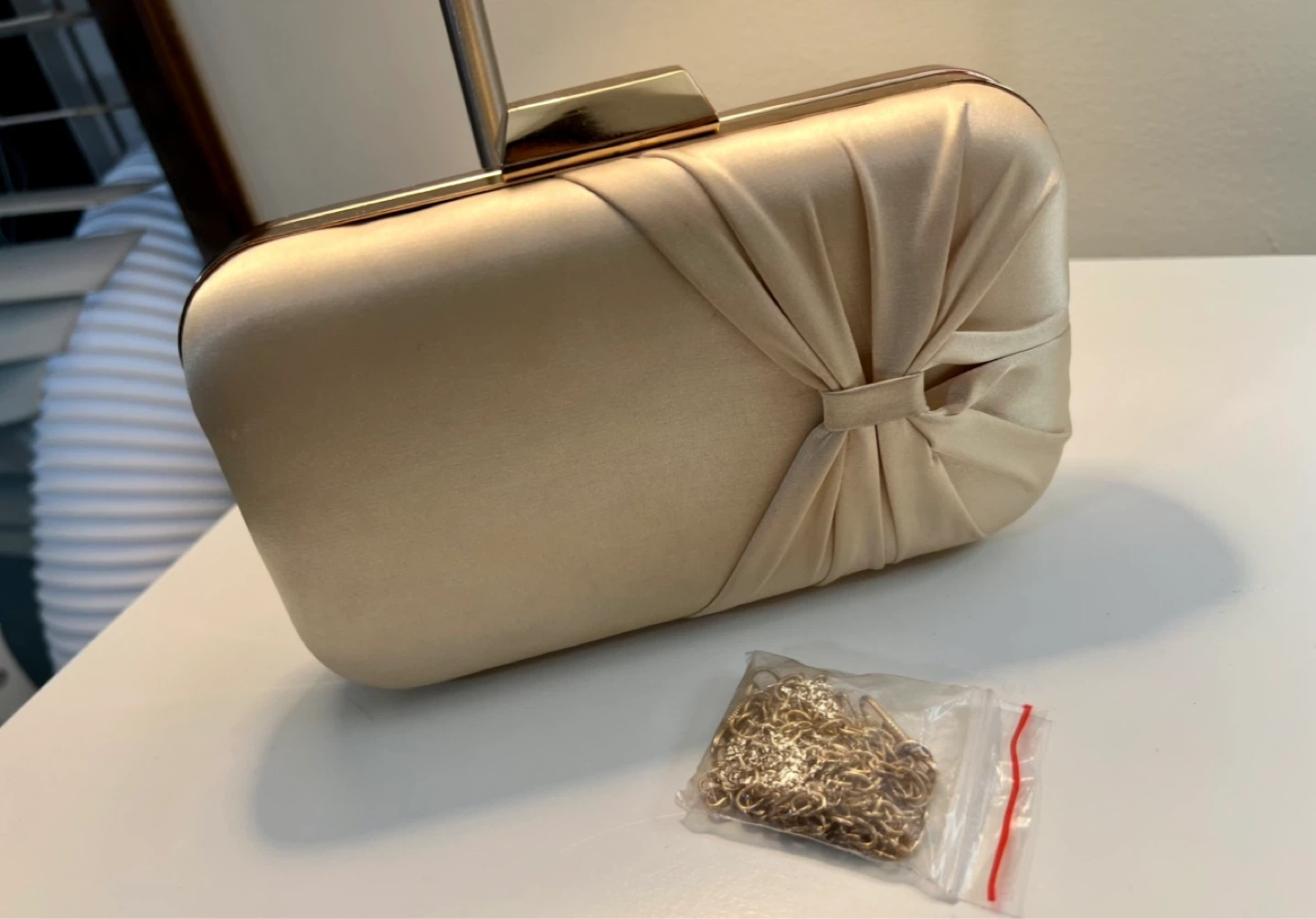 Clutch Evening Bag with Chain - photo 3