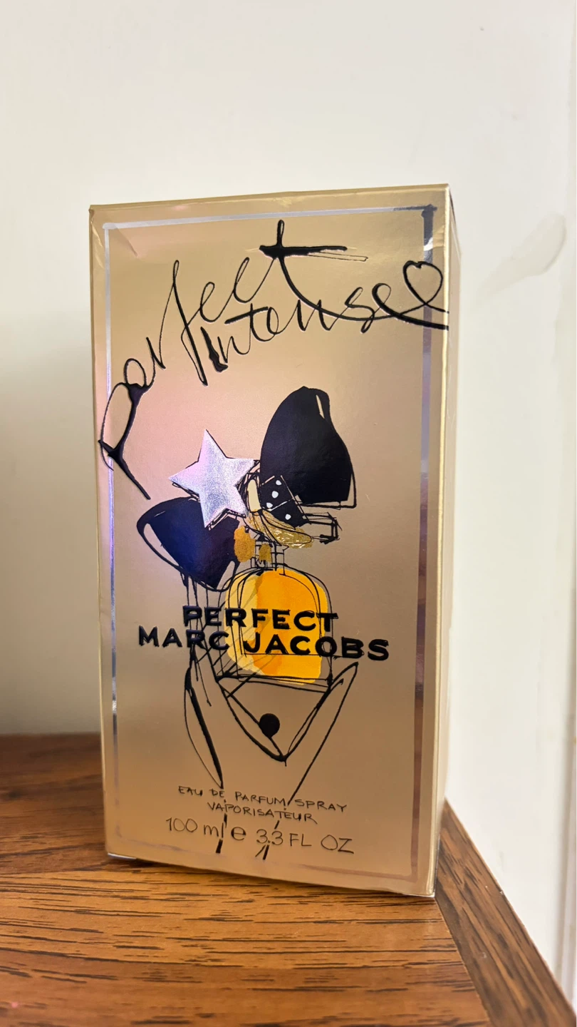 BRAND NEW: Marc Jacobs Perfect Intense Eau de Parfum Spray 100ml - photo 2