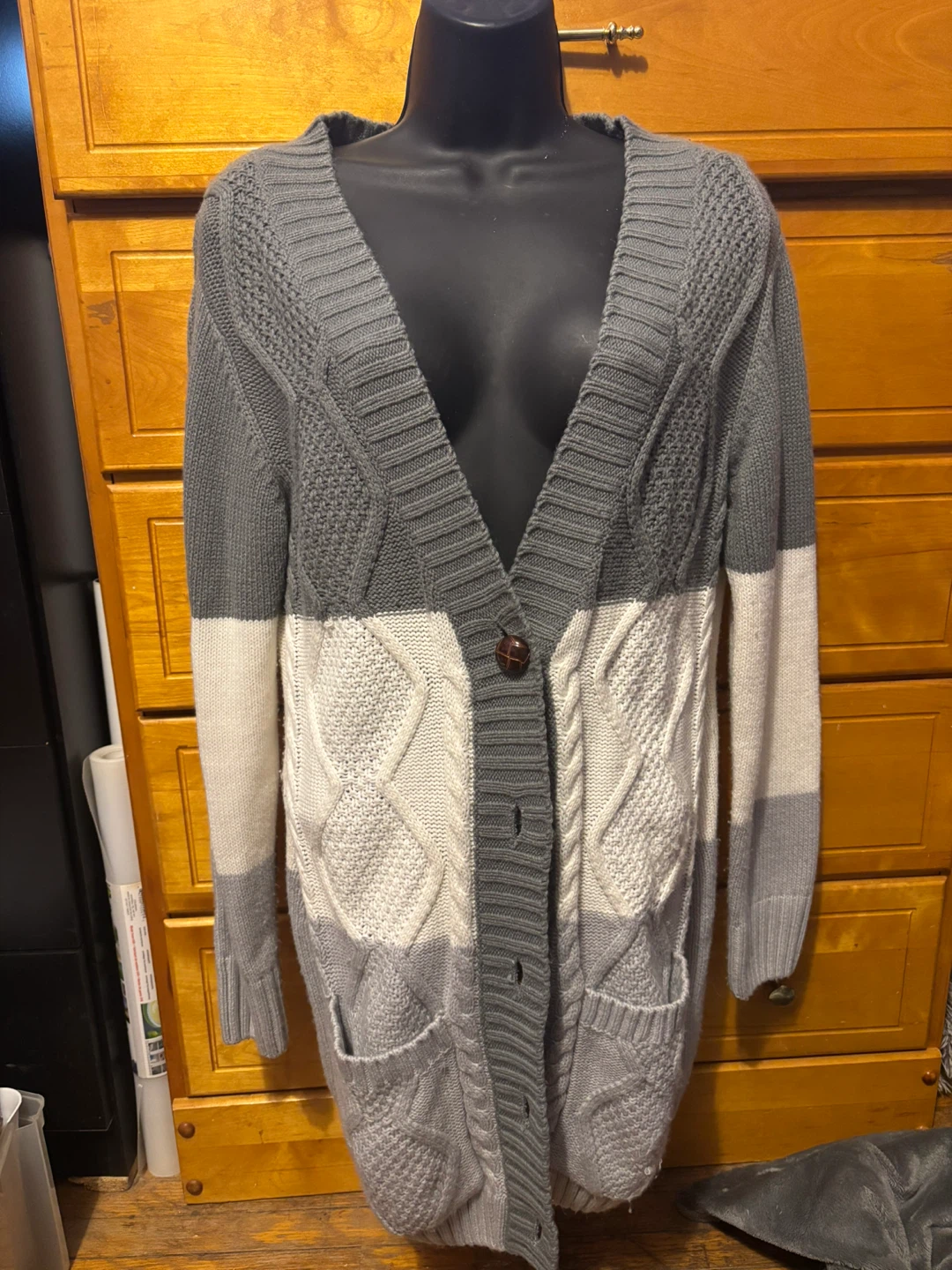 Women's Colour Block Knit Cardigan